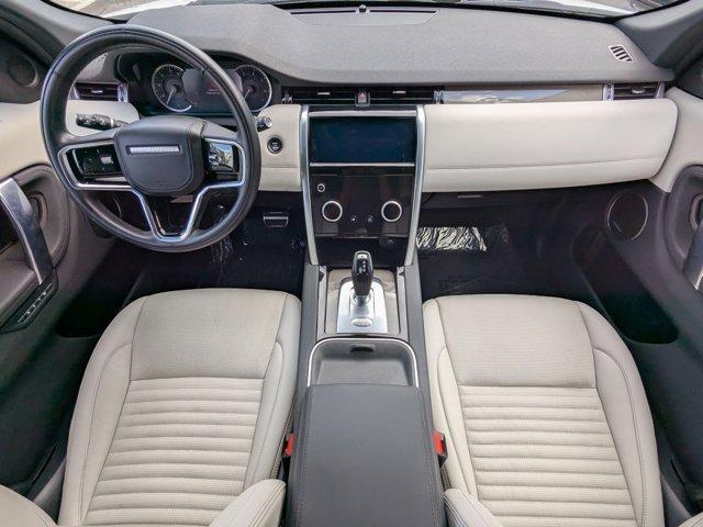Photo of 2023 Fuji White Land Rover Discovery Sport