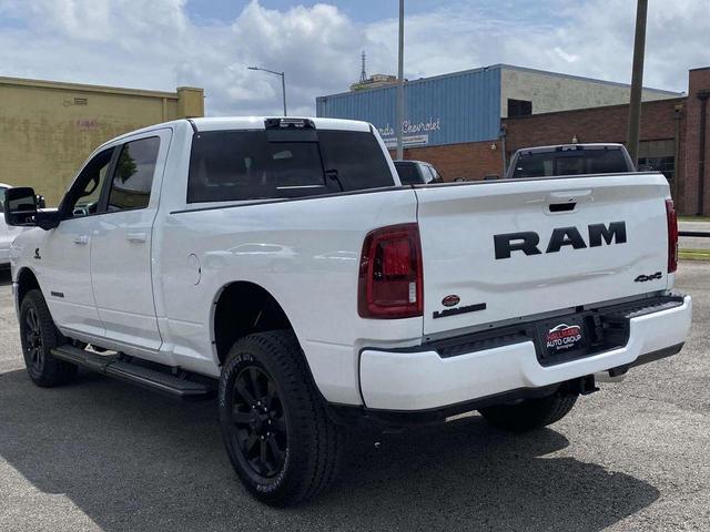 Photo of 2025 Bright White Clearcoat RAM 2500