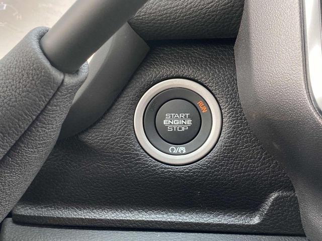Photo of 2025 Bright White Clearcoat RAM 2500