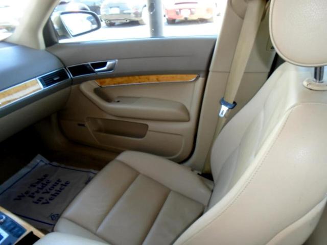 Photo of 2006 Gold Audi A6