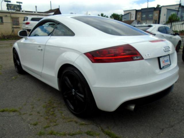 Photo of 2011 White Audi TT