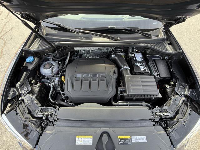 Photo of 2025 Navarra Blue Metallic Audi Q3