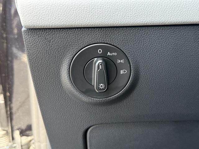 Photo of 2024 Deep Black Pearl Volkswagen Taos