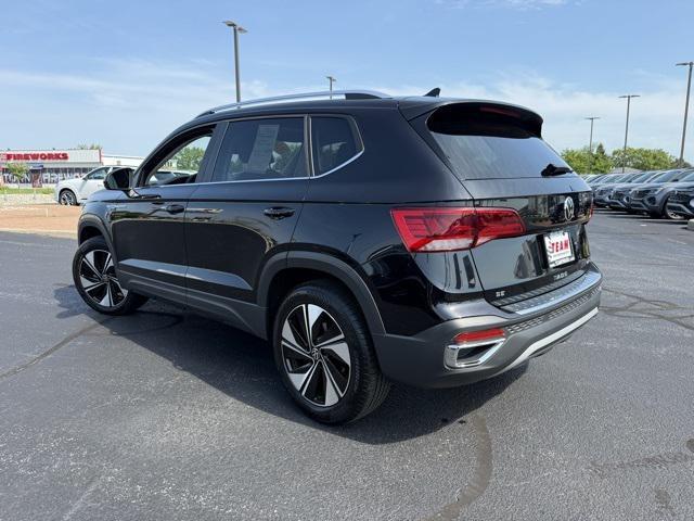 Photo of 2024 Deep Black Pearl Volkswagen Taos