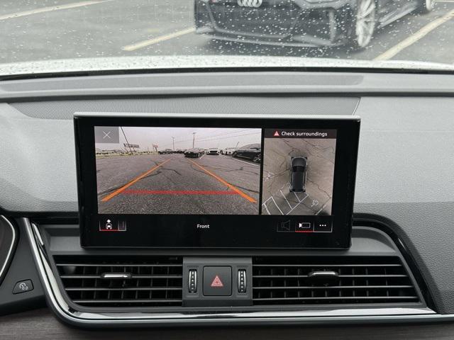 Photo of 2025 Glacier White Audi Q5