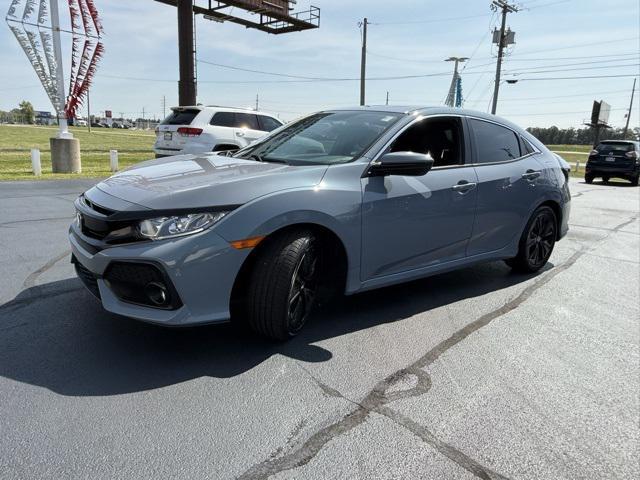 Photo of 2019 Sonic Gray Pearl Honda Civic