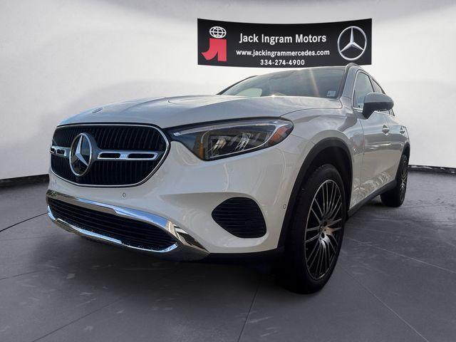 2025 Mercedes-Benz Glc 300