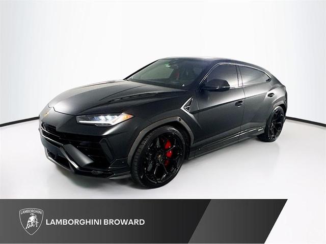 Photo of 2024 Black Lamborghini Urus