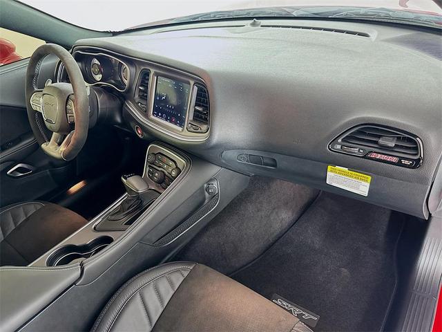 Photo of 2018 Torred Clearcoat Dodge Challenger