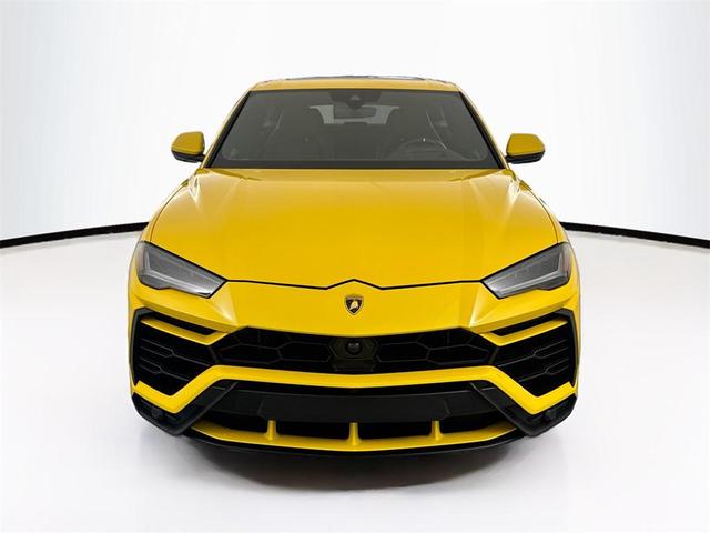 Photo of 2022 Giallo Auge Metallic Lamborghini Urus