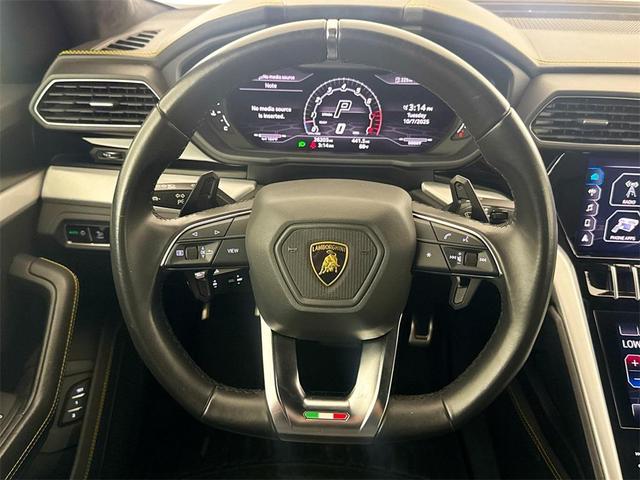 Photo of 2022 Giallo Auge Metallic Lamborghini Urus