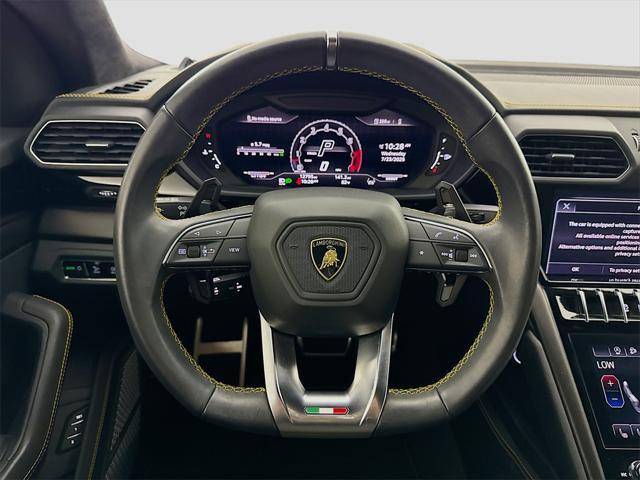 Photo of 2023 Light Blue Lamborghini Urus