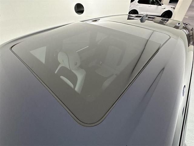Photo of 2020 Blue Rolls-Royce Cullinan