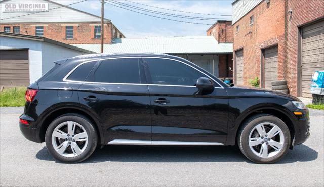 Photo of 2018 BLACK Audi Q5