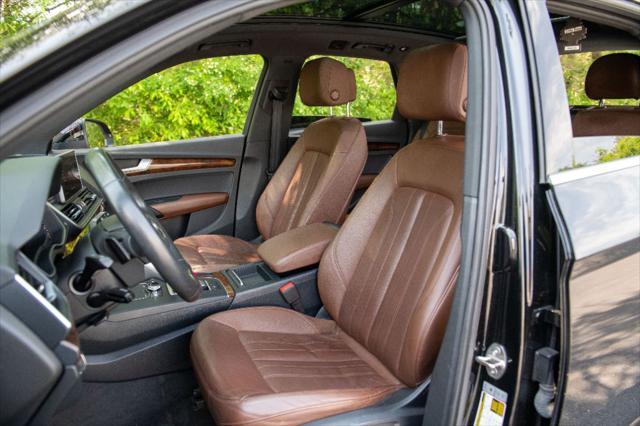 Photo of 2018 BLACK Audi Q5