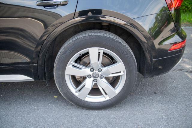 Photo of 2018 BLACK Audi Q5
