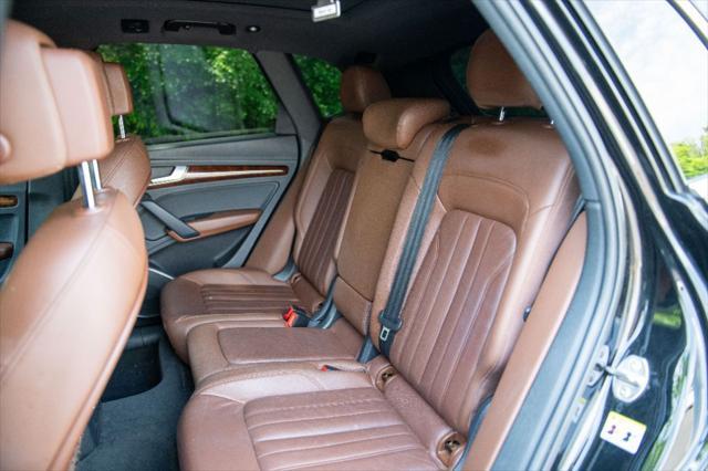 Photo of 2018 BLACK Audi Q5