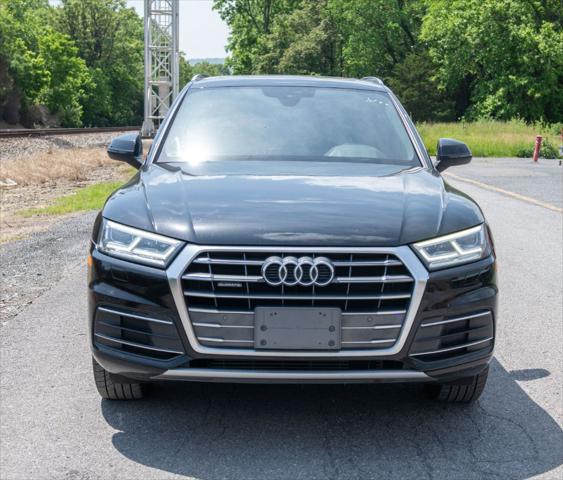 Photo of 2018 BLACK Audi Q5