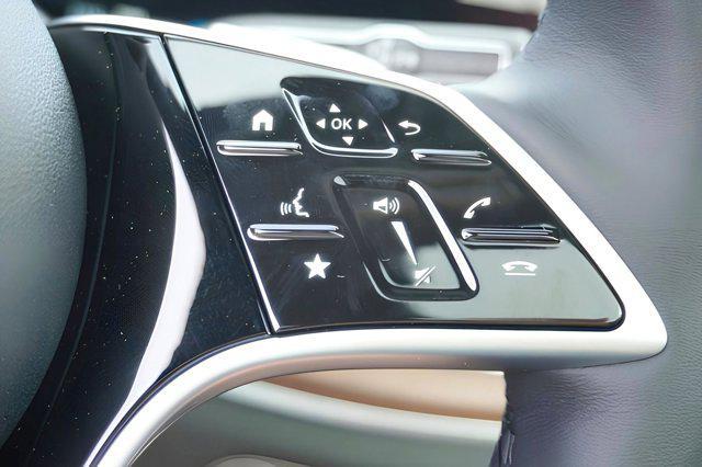 Photo of 2025 Cirrus Silver Metallic Mercedes-Benz GLE 450