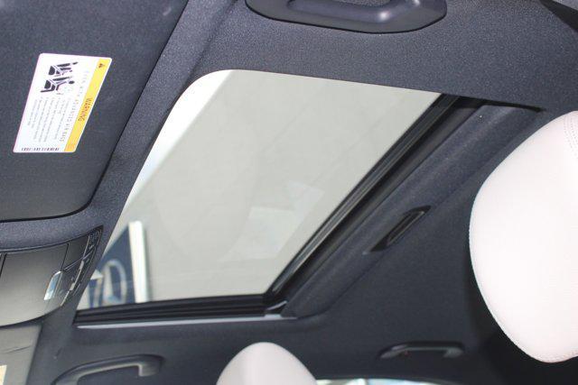 Photo of 2022 White Mercedes-Benz E-Class