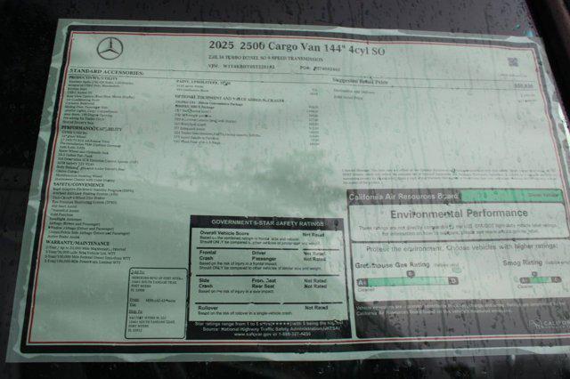 Photo of 2025 Arctic White Mercedes-Benz Sprinter 2500