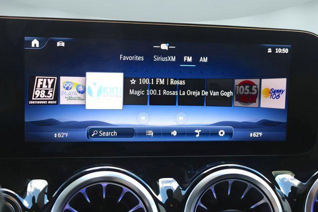 Photo of 2025 Polar White Mercedes-Benz GLA 250