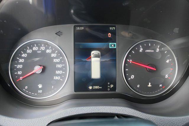 Photo of 2025 Arctic White Mercedes-Benz Sprinter 2500