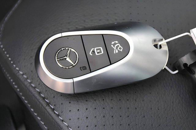 Photo of 2025 Black Mercedes-Benz C-Class