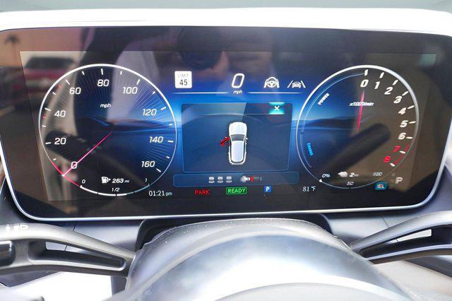 Photo of 2025 Polar White Mercedes-Benz GLC 350e
