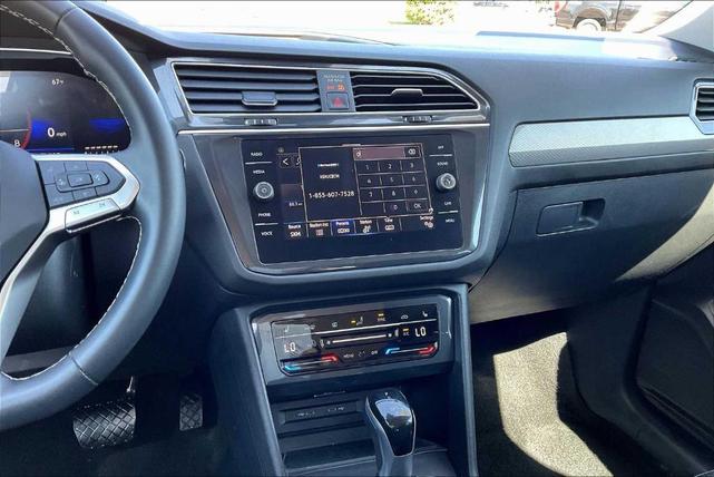 Photo of 2024 Pure White Volkswagen Tiguan