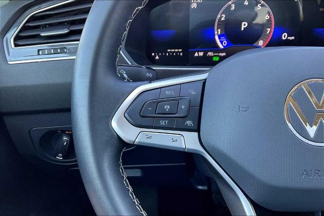 Photo of 2024 Pure White Volkswagen Tiguan