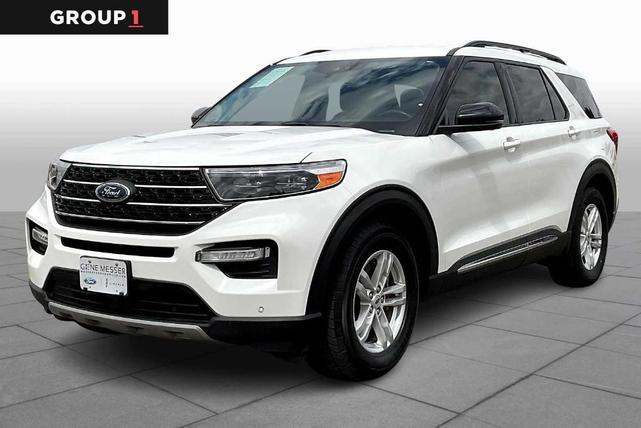 2022 Ford Explorer