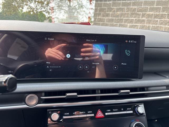 Photo of 2025 Ecotronic Gray Hyundai TUCSON