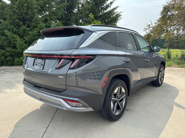 Photo of 2025 Ecotronic Gray Hyundai TUCSON