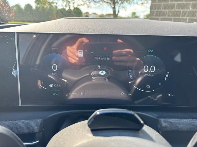 Photo of 2025 Deep Sea Hyundai TUCSON Hybrid