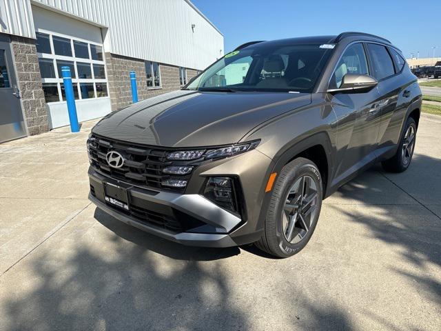 Photo of 2025 Cashmere Bronze Hyundai TUCSON Hybrid