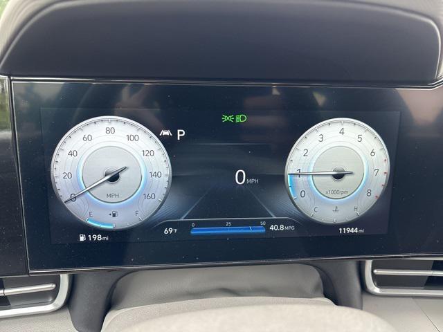 Photo of 2023 Onyx Black Hyundai ELANTRA