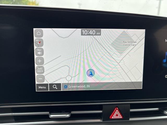 Photo of 2023 Onyx Black Hyundai ELANTRA