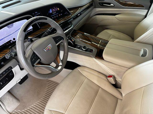 Photo of 2022 Crystal White Tricoat Cadillac Escalade