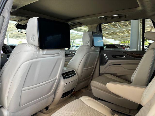 Photo of 2022 Crystal White Tricoat Cadillac Escalade
