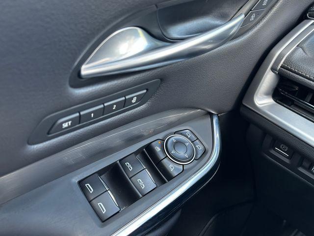 Photo of 2025 Argent Silver Metallic Cadillac XT4