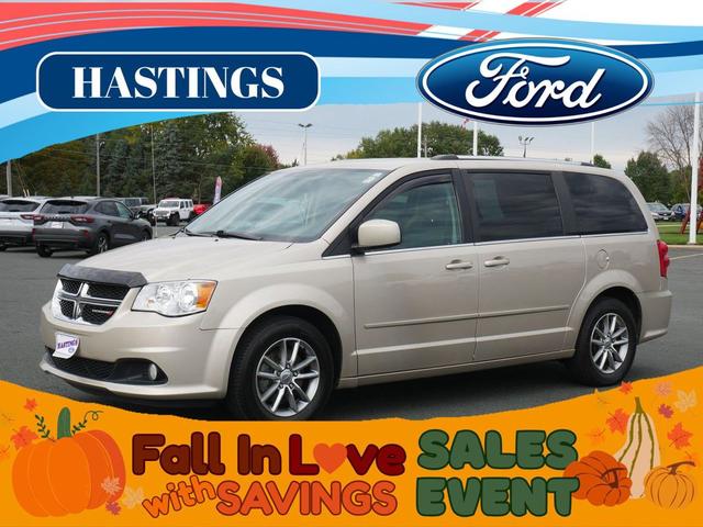 Photo of 2015 Tan Dodge Grand Caravan