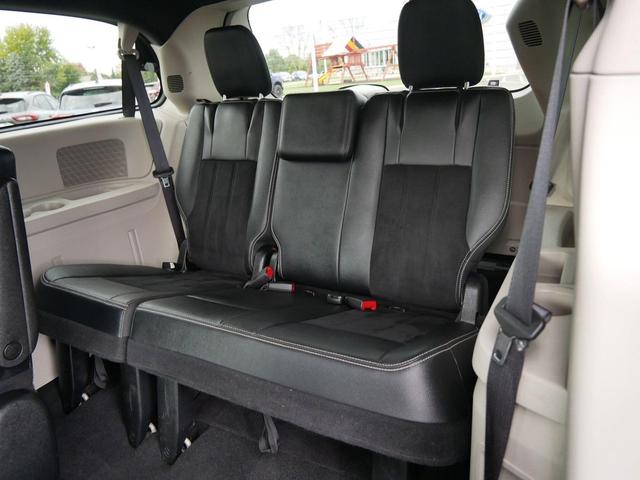 Photo of 2015 Tan Dodge Grand Caravan