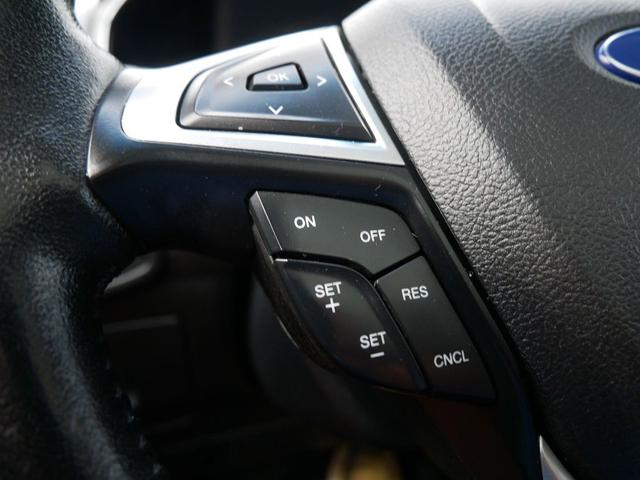 Photo of 2016 Silver Ford Edge