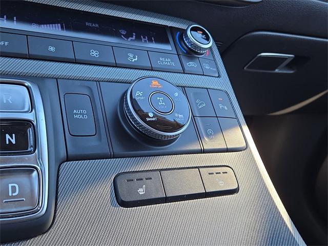 Photo of 2024 Abyss Black Pearl Hyundai PALISADE