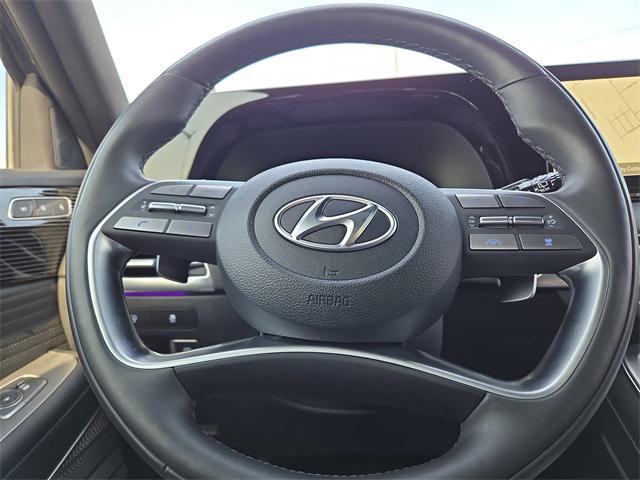 Photo of 2024 Abyss Black Pearl Hyundai PALISADE
