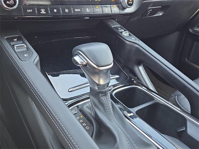 Photo of 2024 Wolf Gray Kia Telluride