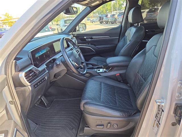 Photo of 2024 Wolf Gray Kia Telluride
