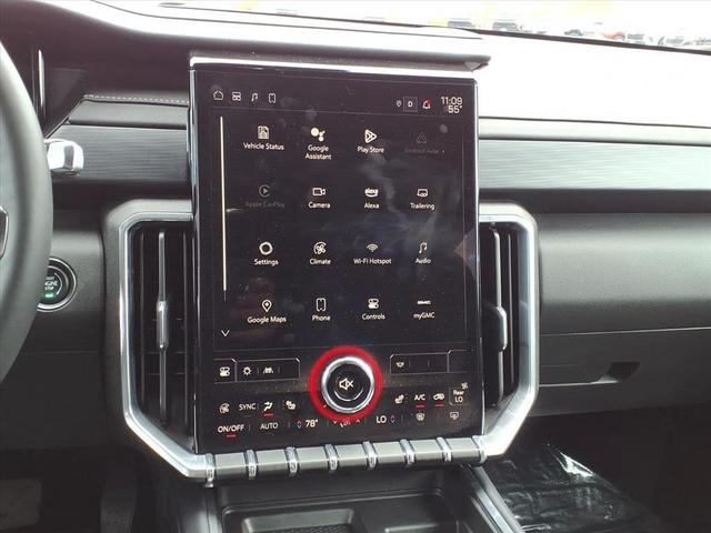 Photo of 2025 Summit White GMC Acadia