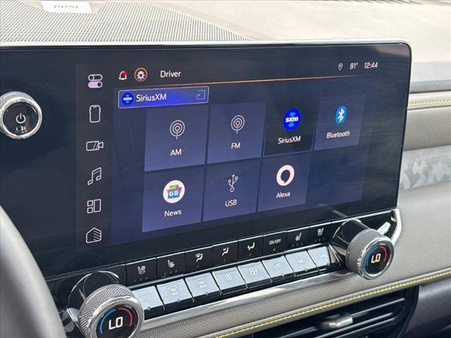 Photo of 2025 Radiant Red Chevrolet Colorado